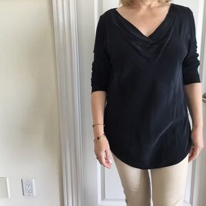 Navy Long Sleeve V-Neck Top
